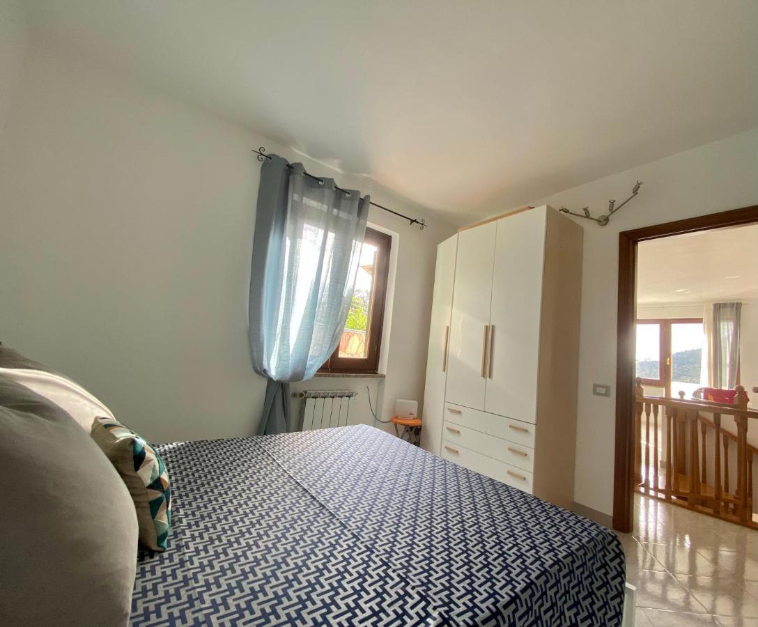 Sunrise Apartament Монтероссо-аль-Маре Экстерьер фото